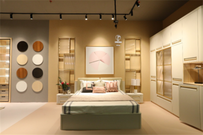 美心門業:雙重機遇,開啟創業新篇章